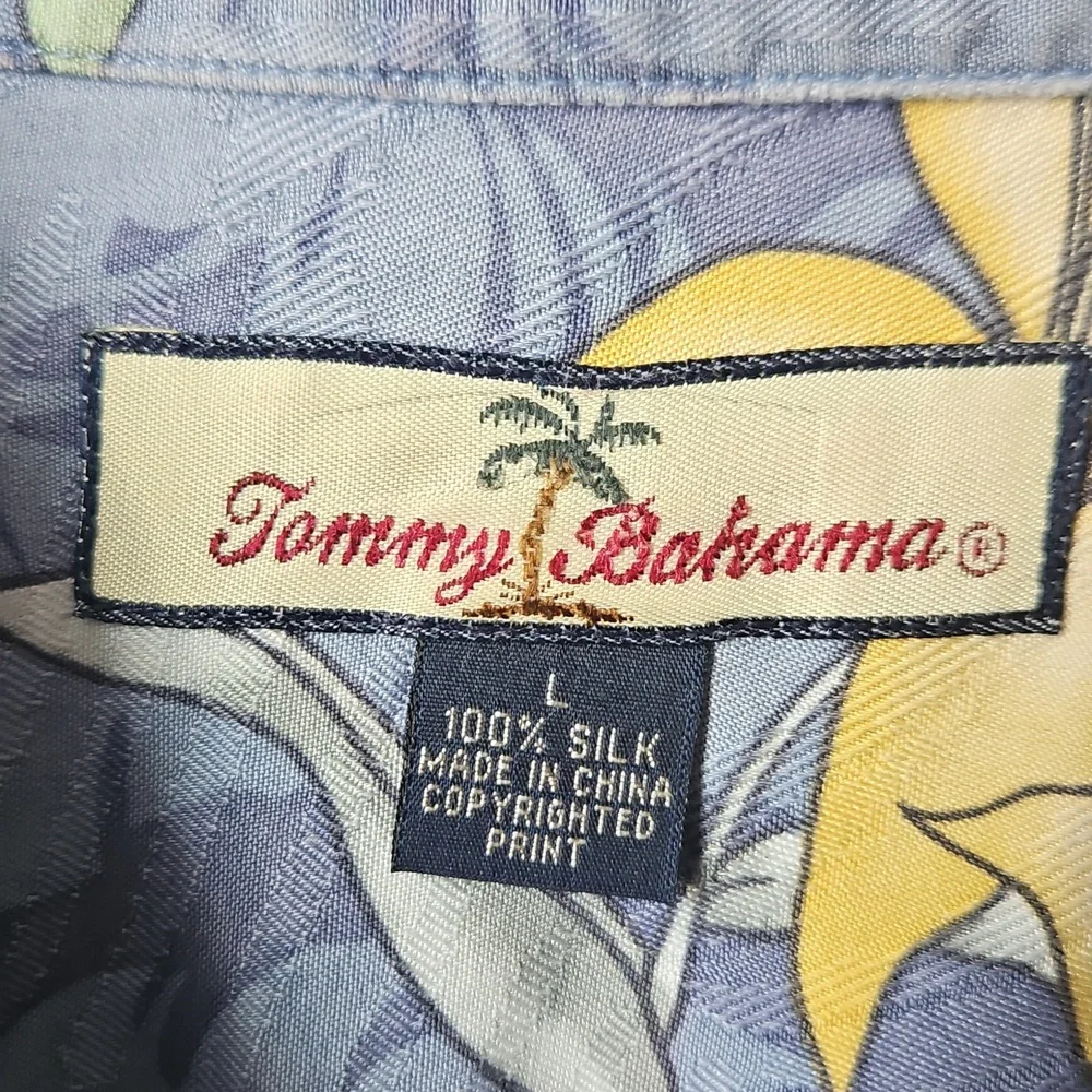 Tommy Bahama Hawaiian Shirt Men's L Blue Floral Short Sleeve‎ Button 100% Silk